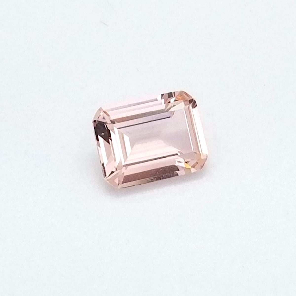 Morganite - Peach Pink